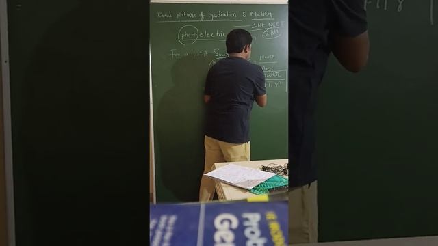 characteristic of Photon live class / Dual nature of radiation and Matter / Physics / JEE / NEET