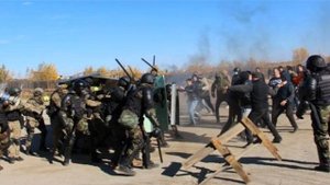 Бес порядки в Якутии и годовой запрет на год работать мигрантам.