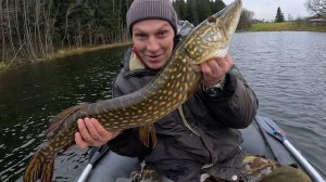 Лучшая рыбалка на щуку!!! Ловля щуки на поплавочную удочку!!!