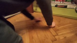 Цепная реакция из больших домино