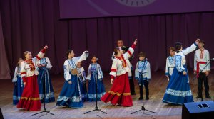 Шуточная песня Ивановской области "Разнесчастный воробей" - ансамбль народной песни "Ладога"