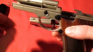 Walther P88 Compact Kaliber 9mm P.A.K. Review