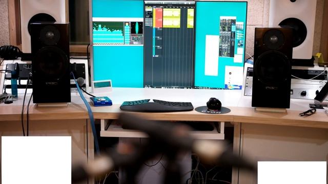 ProAc Studio 100 vs PMC Twenty5 22 смотреть онлайн