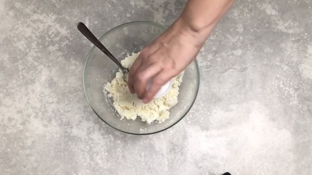 КАК ПРИГОТОВИТЬ СОЧНИКИ С ТВОРОГОМ ИЗ ПЕСОЧНОГО ТЕСТА? Творожная сладкая выпечка к чаю