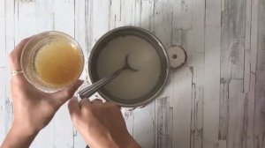 Сметанное желе с черникой