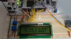 Video showing triangle wave select on lcd and triangle wave output from DAC