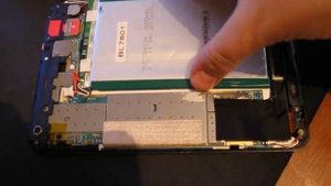 Fly Flylife Connect 7.85 3G Slim В разобраном состоянии