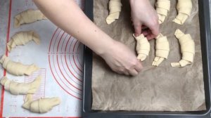 Круассаны из готового слоеного дрожжевого теста Как приготовить КРУАССАНЫ слоеные дрожжевые