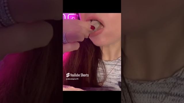 ASMR crunch of clay_ глухой хруст глина Сакура💥 #asmr #asmrsounds #crunchysounds #eatingsoundsasmr