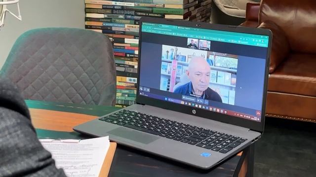Александр Свияш  Интервью со мной с некоторыми особенностями