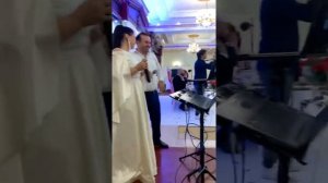 Певица Алина в платье от Zami