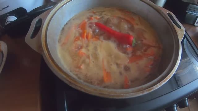 Узбекский плов с курагой и барбарисом!