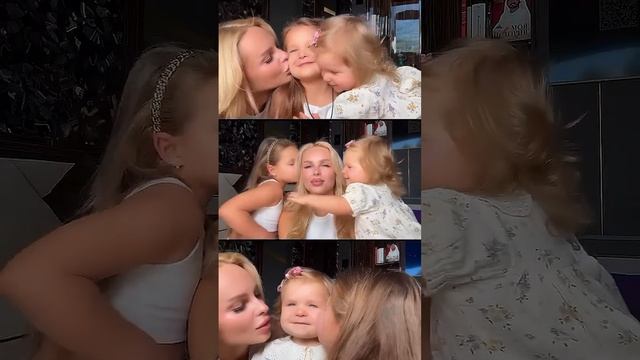 Мои самые сладкие девочки❤️Хочется наслаждаться каждым мгновением пока они такие маленькие