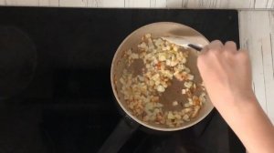 КАК ПРИГОТОВИТЬ МИНТАЙ В ДУХОВКЕ С МАЙОНЕЗОМ И ЛУКОМ? Запеченная сочная рыба в соусе