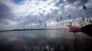 Весенняя рыбалка на карася с лодки на озере Кондинское / Донка или поплавок по холодной воде /