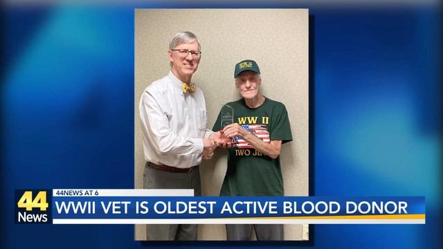 World's oldest blood donor honored after giving 36 gallons смотреть онлайн