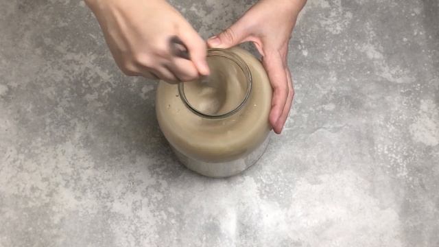 КАК ПРИГОТОВИТЬ ПРОСТОЙ ДОМАШНИЙ БЕЛЫЙ КВАС ИЗ РЖАНОЙ МУКИ? Без дрожжей, на закваске, освежающий