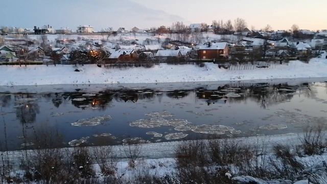 Чарующий январский вечер на берегу Днепра