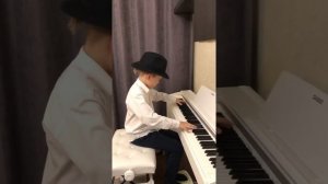 Elena Davis - Detective. Piano - Ulianenko Lev
