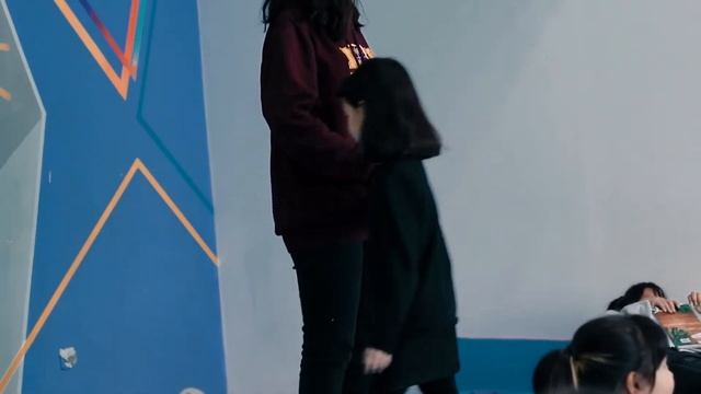 Группа "Эволюция", день из занятий смотреть онлайн