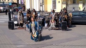 Перуанские индейцы в Питере