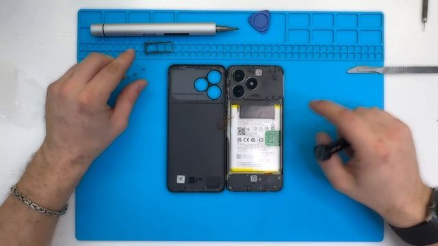 Распаковка и разборка Realme Note 50
