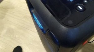 Не работает колонка mivo md655. Не заряжается.