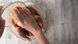 Курица в маринаде из соевого соуса и меда в духовке Как приготовить вкусную курочку в духовке?