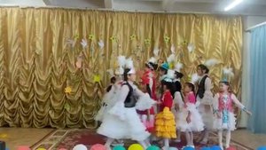 Қазақ биі "АЙШАБИБІ" би ансамблі