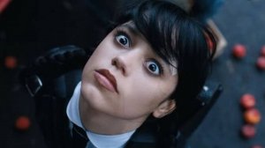 Wednesday season 1. Подсчет морганий Уэнсдей