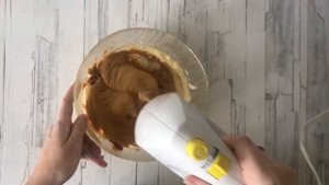 Торт Муравейник из печенья со сгущенкой  Муравейник без выпечки на скорую руку с грецкими орехами