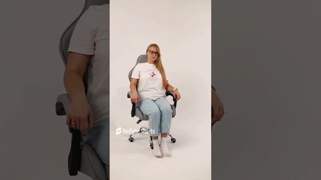 Вибромассажное кресло Calviano ASTI ULTIMATO grey fabric #shorts смотреть онлайн