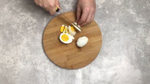 КАК ПРИГОТОВИТЬ САЛАТ ИЗ СВЕЖИХ ОГУРЦОВ И ЯИЦ? Быстро, просто, вкусно, на ужин и на завтрак