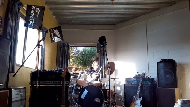 Voltland - Darkness Retreats - Drums смотреть онлайн