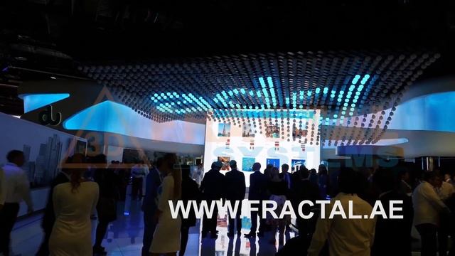 DU GITEX 2015 Kinetic Sculpture