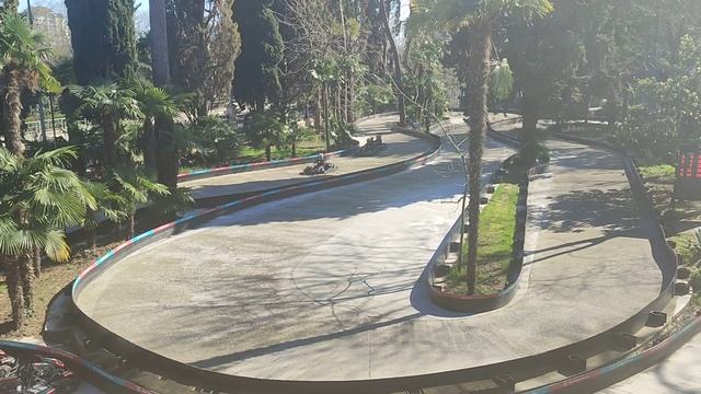 Картинг в Сочи. Без столкновений не обошлось. смотреть онлайн