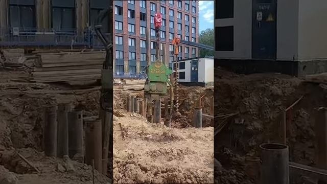 +7 (985) 185-77-77 Забивка шпунта вибропогружателем Burspec ICE 223