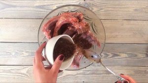 Свиные ребрышки в медово-горчичном соусе в духовке