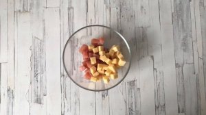 НИКОГДА НЕ НАДОЕСТ! САЛАТ с копченой курицей и помидорами БУДЕТЕ ДОВОЛЬНЫ!