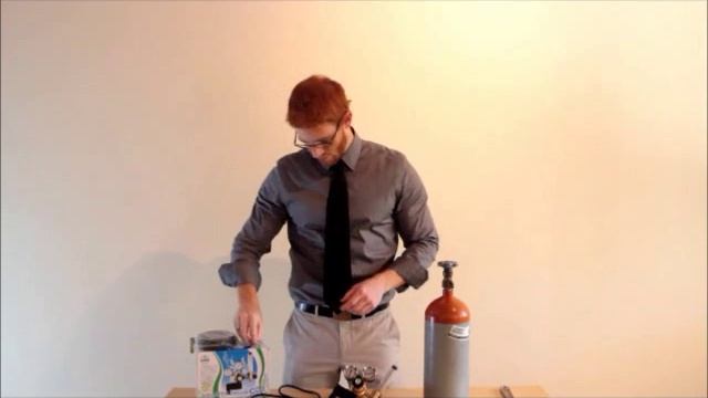 Deluxe AQUATEK CO2 Regulator with Cool Touch Integrated Solenoid