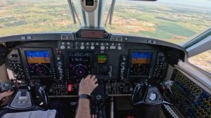 King Air B350 - landing on a "hot&high"  airport in Africa!