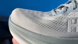 СВЕРХМЯГКИЕ кроссовки для бега - HOKA Bondi 8