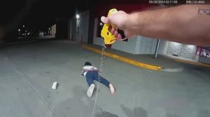 Мужчину ударили электрошокером после того, как он отказался предъявить свои водительские права