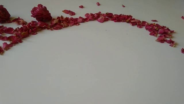 Выбрасываю коробку бижутерии. Долой вещи не приносящие радость 