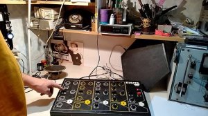 ELSITA - электронная ударная установка (драм-машина)