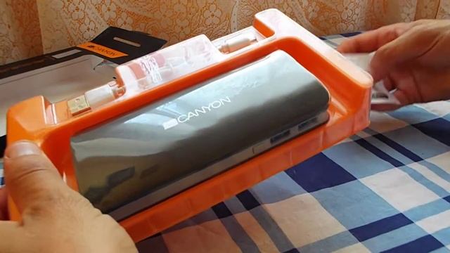 Unboxing  Powerbank Canyon 10000mAh 2xUsb 1x1A 1x 2A CNE-CPB100