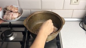 Свиные ребрышки с картошкой в казане Как приготовить СВИНЫЕ РЕБРЫШКИ с КАРТОШКОЙ в КАЗАНЕ