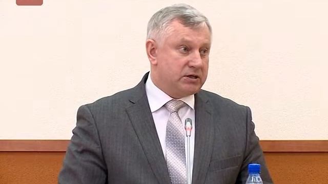 Первый вице-губернатор Вероника Минина провела совещание по вопросу занятости населения смотреть онлайн