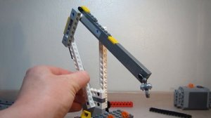 Гусеничный кран