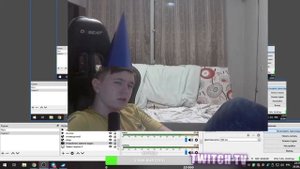 ТОП ТВИЧА #3 СПАЛИЛА НА СТРИМЕ